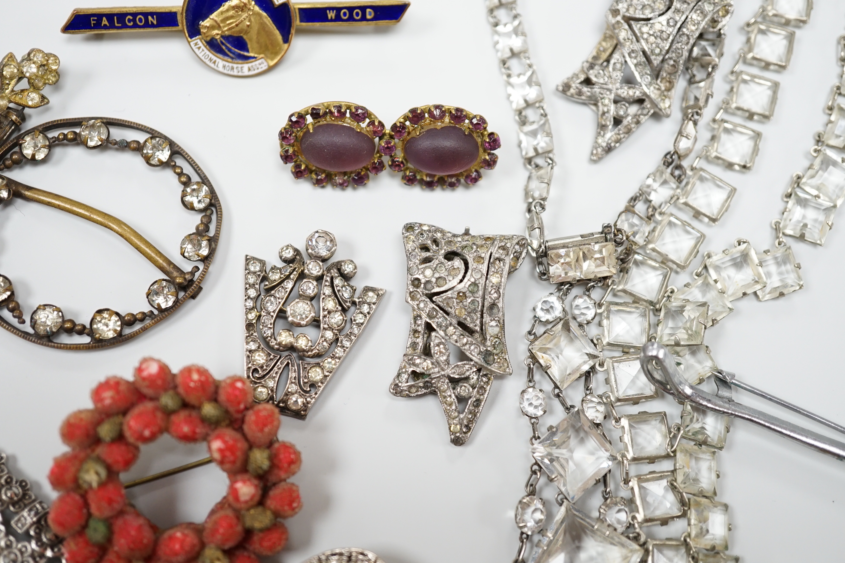 A small collection of assorted costume jewellery including a marcasite set pendant necklace.